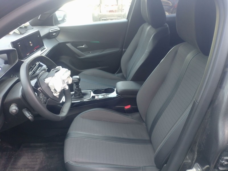 Recambio de juego asientos completo para peugeot 2008 ii (ud_, us_, uy_, uj_, ur_, uc_) 1.2 puretech 100 referencia OEM IAM   