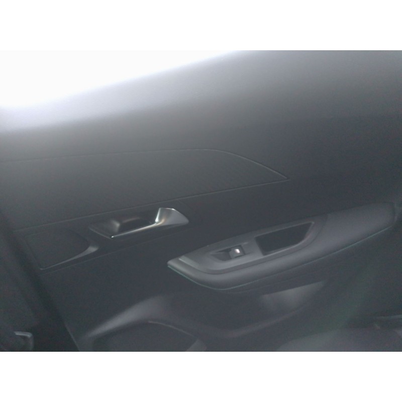 Recambio de mando elevalunas trasero derecho para peugeot 2008 ii (ud_, us_, uy_, uj_, ur_, uc_) 1.2 puretech 100 referencia OEM