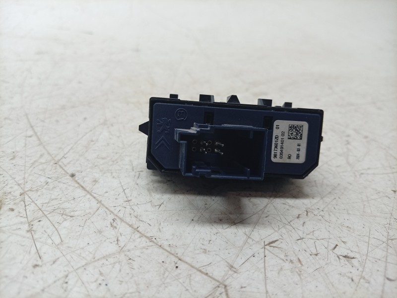 Recambio de mando multifuncion para citroën c3 aircross ii (2r_, 2c_) 1.5 bluehdi 110 referencia OEM IAM  98173601ZD 