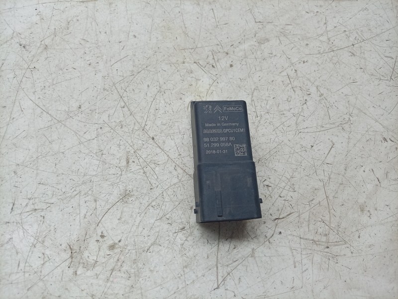 Recambio de rele para ford transit courier b460 furgón/monospace 1.5 tdci referencia OEM IAM  9803299780 MEF410007CP