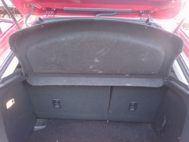 Recambio de bandeja trasera para mazda 2 hatchback (dl, dj) 1.5 skyactiv-g referencia OEM IAM   