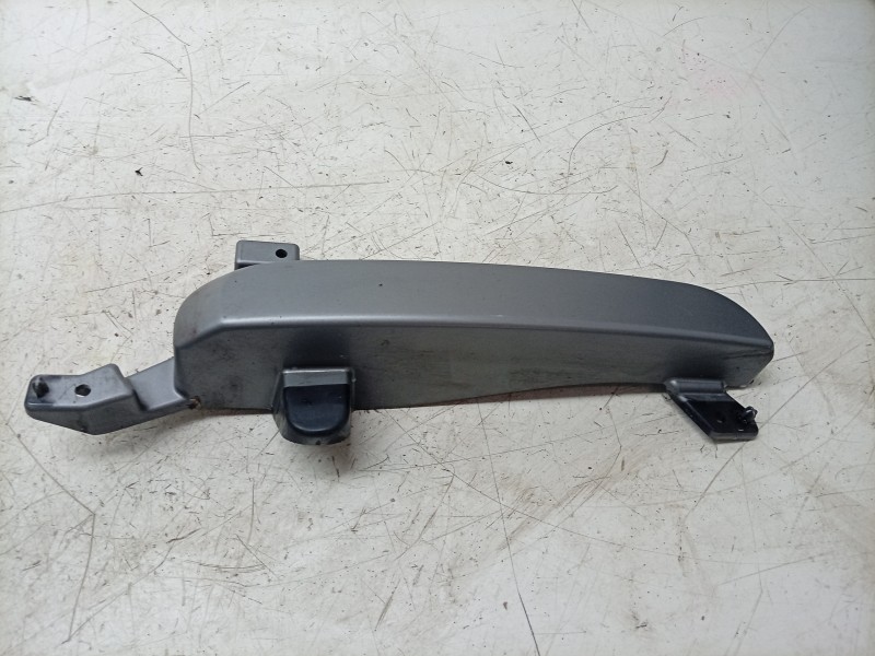 Recambio de moldura para land rover range rover evoque (l538) 2.0 d referencia OEM IAM  GJ3215B216 