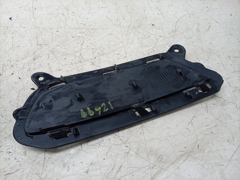 Recambio de moldura para land rover range rover evoque (l538) 2.0 d referencia OEM IAM  GJ3215A298 