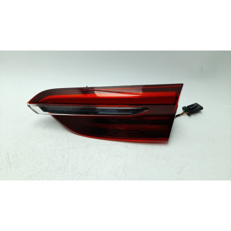 Recambio de piloto trasero derecho interior para maserati grecale gt mild hybrid q4 referencia OEM IAM 03898000 670296350 