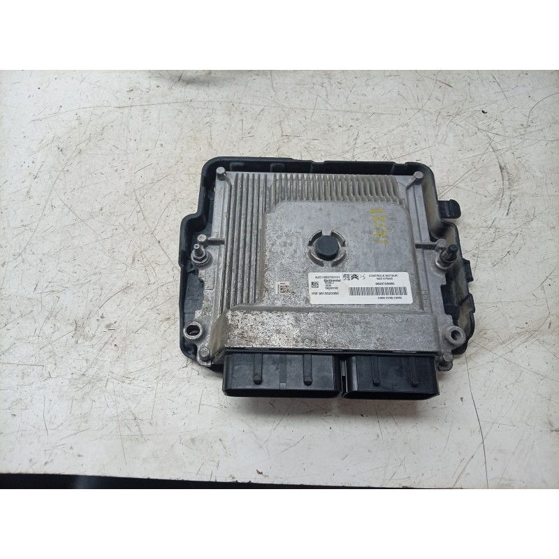 Recambio de centralita motor uce para opel crossland x / crossland (p17, p2qo) 1.2 (75) referencia OEM IAM  16164516 