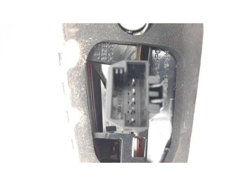Recambio de piloto trasero izquierdo interior para skoda scala (nw1) 1.6 tdi referencia OEM IAM  657945307A 