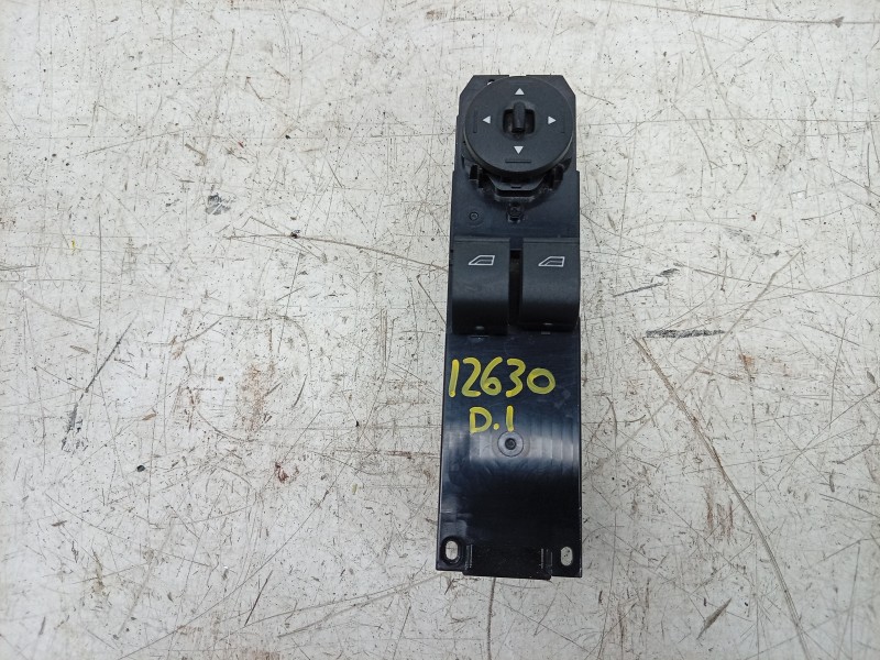 Recambio de mando elevalunas delantero izquierdo para ford transit courier b460 furgón/monospace 1.5 tdci referencia OEM IAM  21