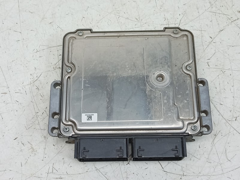 Recambio de centralita motor uce para ford transit courier b460 furgón/monospace 1.5 tdci referencia OEM IAM 0281034760 FT7A12A6