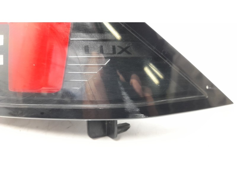 Recambio de piloto trasero derecho para opel astra l (ov5) 1.2 (fphnsl, fphnsr) referencia OEM IAM 462161423 9839298380 