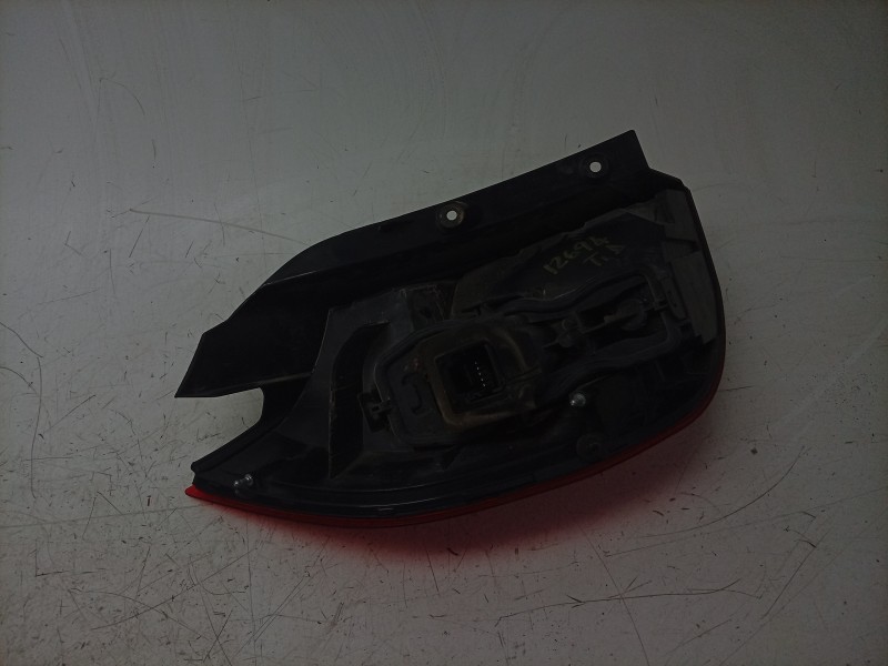 Recambio de piloto trasero derecho para renault scénic ii (jm0/1_) 1.9 dci (jm14) referencia OEM IAM  25K009467 