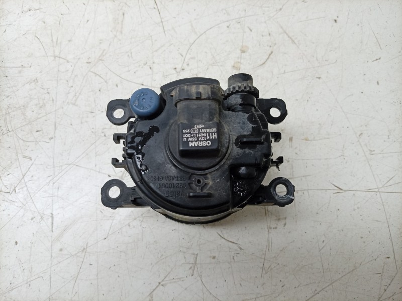 Recambio de faro antiniebla derecho para renault scénic ii (jm0/1_) 1.9 dci (jm14) referencia OEM IAM  8200074008 