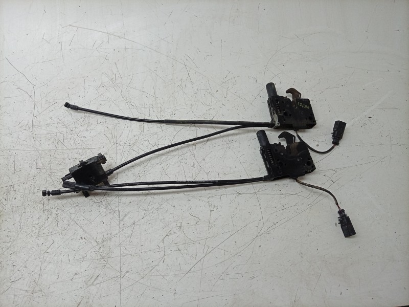 Recambio de cerradura capo para audi q3 sportback (f3n) 35 tdi referencia OEM IAM  83A823509 DLF710D37HQ