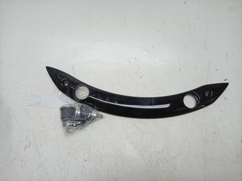 Recambio de moldura para indian springfield springfield dark horse (t) referencia OEM IAM  5139598 