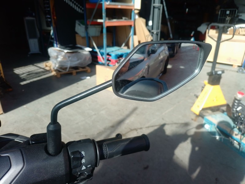 Recambio de retrovisor derecho para yamaha nmax nmax 125 (sec7, se97) referencia OEM IAM   
