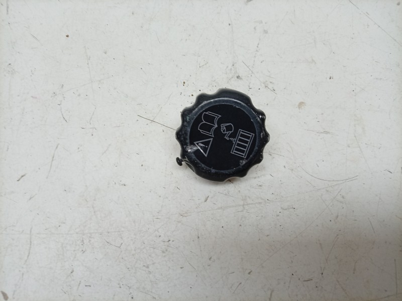 Recambio de moldura para triumph rocket 3 r referencia OEM IAM  T2100679 