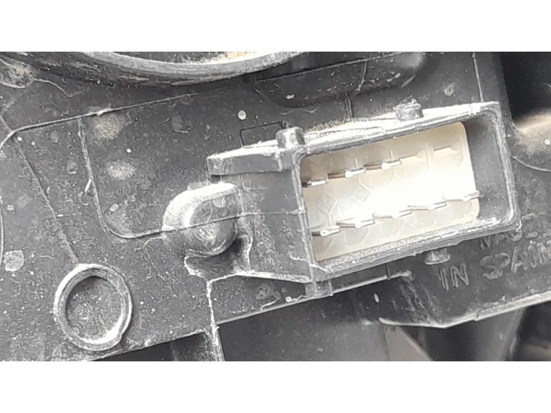 Recambio de faro derecho para opel crossland x / crossland (p17, p2qo) 1.2 (75) referencia OEM IAM 463944839 YQ00709880 
