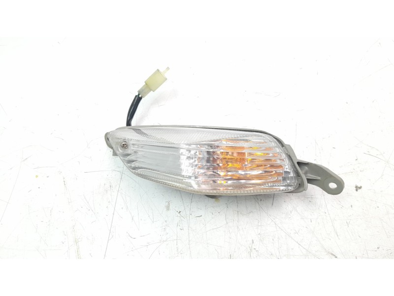 Recambio de piloto trasero derecho para kawasaki zzr 1400 referencia OEM IAM 230400122  