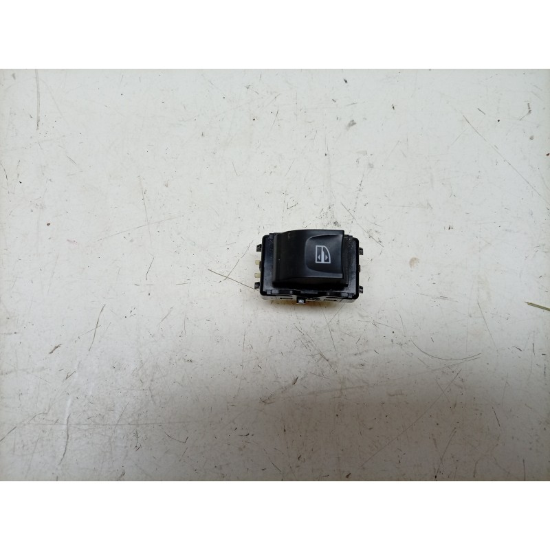 Recambio de mando elevalunas trasero derecho para renault captur i (j5_, h5_) 0.9 tce 90 referencia OEM IAM  254218614R EWSRE069