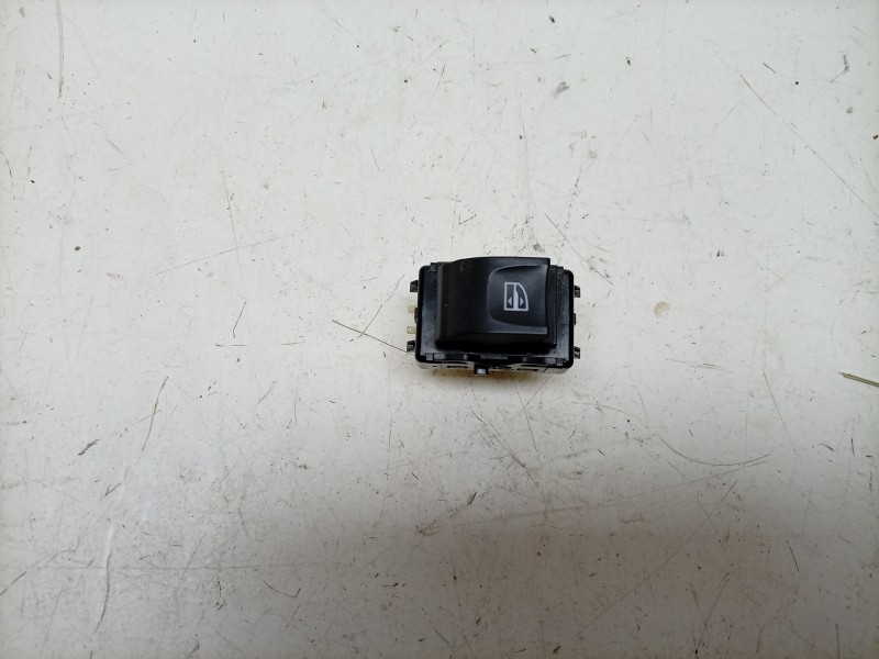 Recambio de mando elevalunas trasero derecho para renault captur i (j5_, h5_) 0.9 tce 90 referencia OEM IAM  254218614R EWSRE069