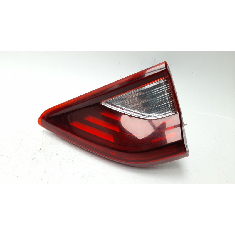 Recambio de piloto trasero derecho interior para kia stonic (yb) 1.0 t-gdi referencia OEM IAM  92404H8500 