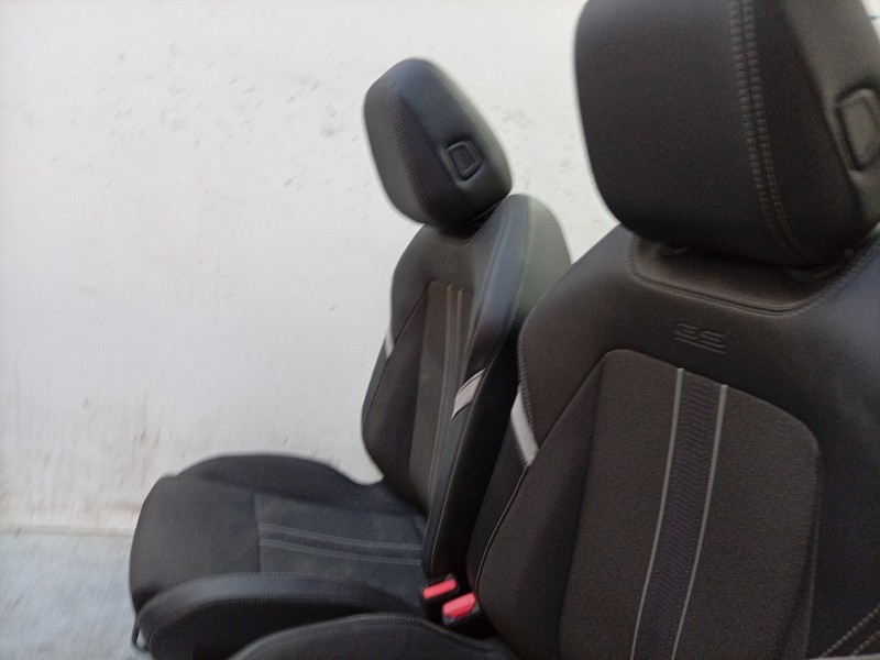 Recambio de juego asientos completo para opel astra l (ov5) 1.2 (fphnsl, fphnsr) referencia OEM IAM  9838776180 