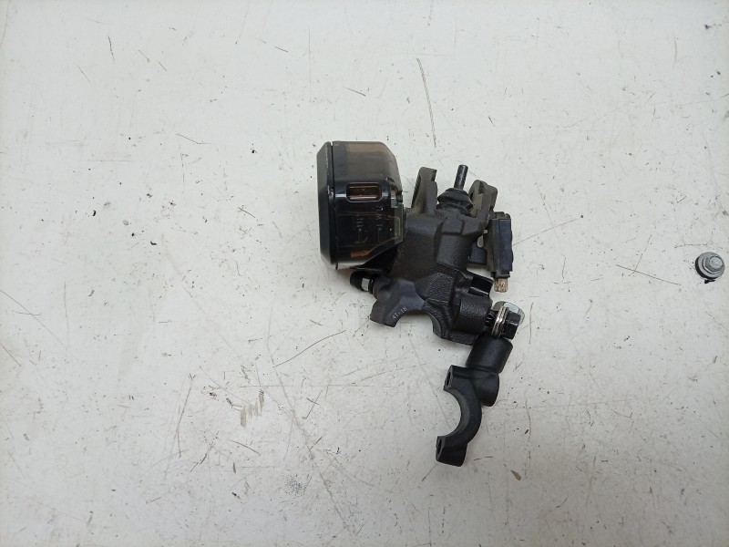 Recambio de bomba freno para honda cb 1000 sp referencia OEM IAM  45530MFND01 
