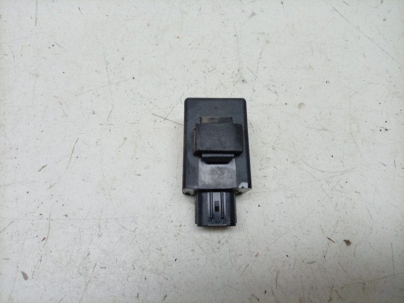 Recambio de rele para honda cb 1000 sp referencia OEM IAM  FR36010 