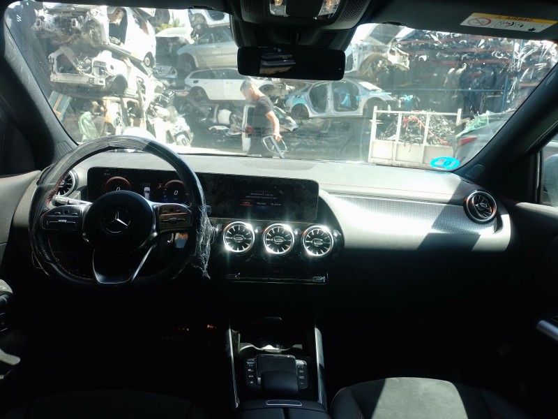 mercedes-benz eqa (h243) del año 2023