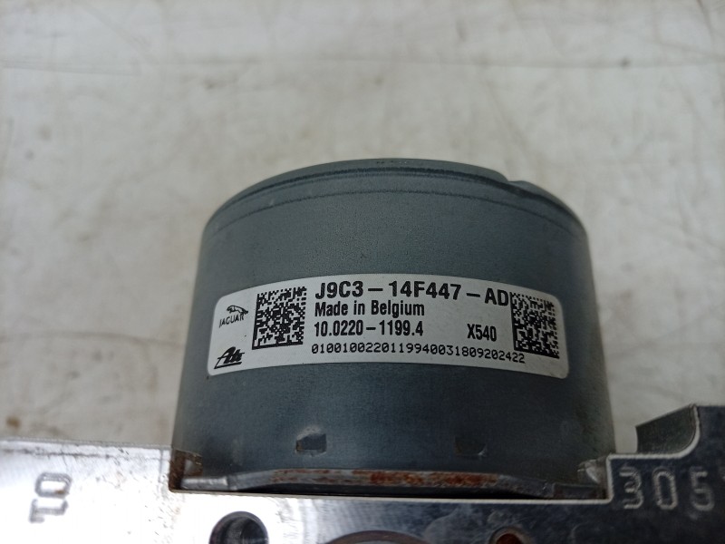 Recambio de abs para jaguar e-pace first edition referencia OEM IAM  J9C314F447AD 