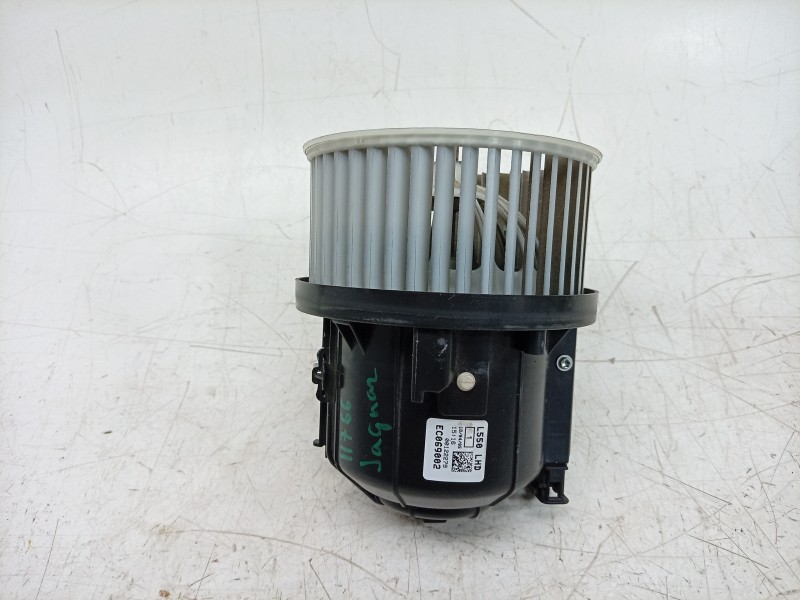 Recambio de ventilador calefaccion para jaguar e-pace first edition referencia OEM IAM 9415188 EC069002 