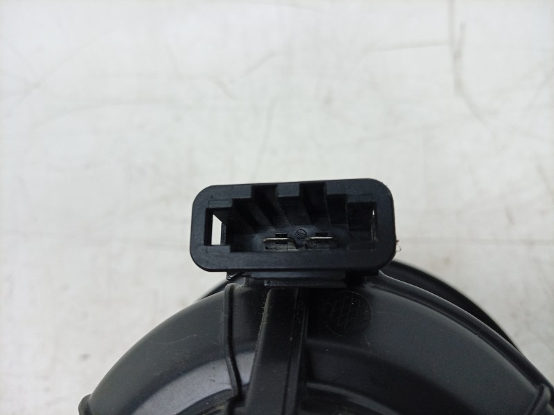 Recambio de ventilador calefaccion para jaguar e-pace first edition referencia OEM IAM 9415188 EC069002 