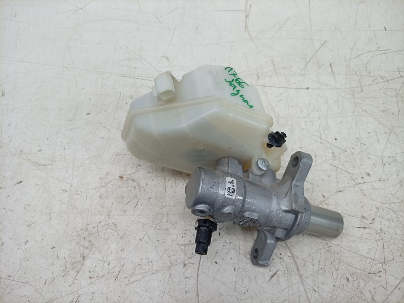 Recambio de bomba freno para jaguar e-pace first edition referencia OEM IAM  J9C19261 