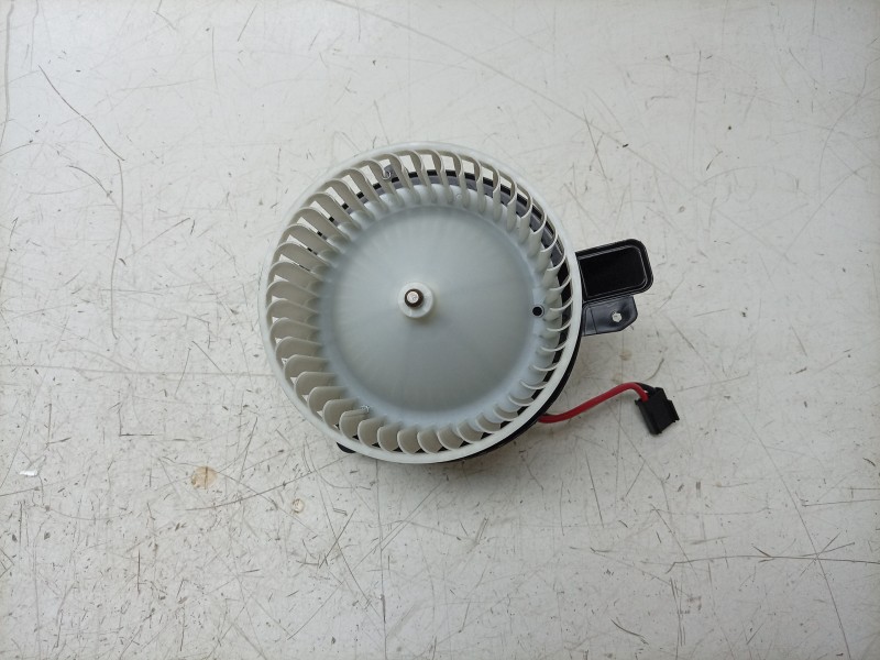Recambio de ventilador calefaccion para seat arona (kj7, kjp) 1.0 tsi referencia OEM IAM 2Q1820021B 2Q1820021B 