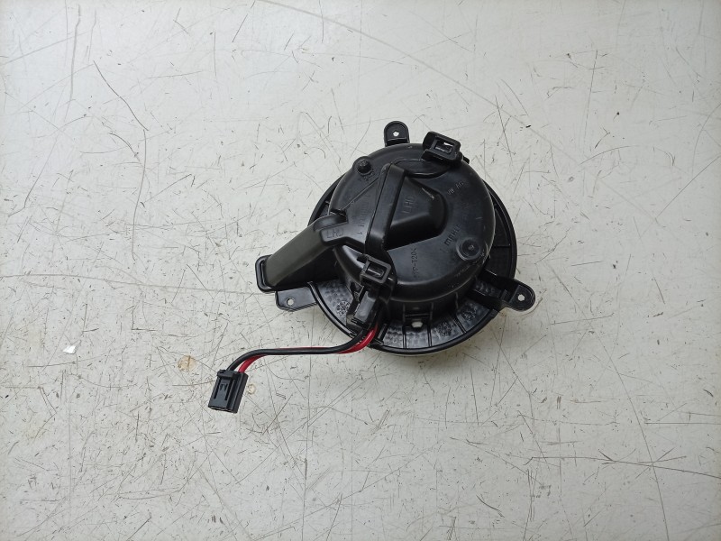 Recambio de ventilador calefaccion para seat arona (kj7, kjp) 1.0 tsi referencia OEM IAM 2Q1820021B 2Q1820021B 