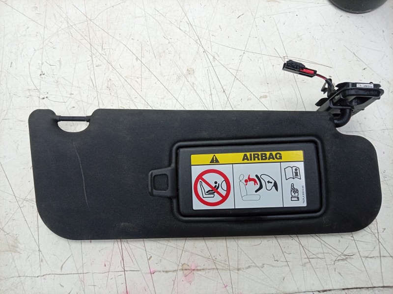 Recambio de parasol derecho para jaguar e-pace first edition referencia OEM IAM T4A10543LKP JLR04100PE 