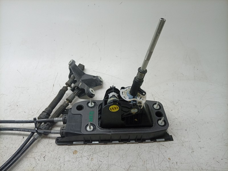Recambio de palanca cambio para seat arona (kj7, kjp) 1.0 tsi referencia OEM IAM  5Q0711061 