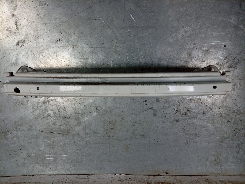 Recambio de refuerzo paragolpes trasero para volvo v60 ii cross country (227) d4 awd referencia OEM IAM 39796633 39796633 