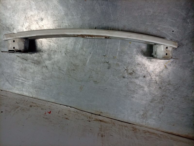 Recambio de refuerzo paragolpes trasero para volvo v60 ii cross country (227) d4 awd referencia OEM IAM 39796633 39796633 