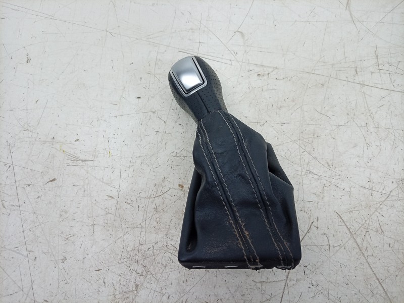 Recambio de pomo palanca cambio para audi q3 sportback (f3n) 35 tdi referencia OEM IAM  83B713139C 