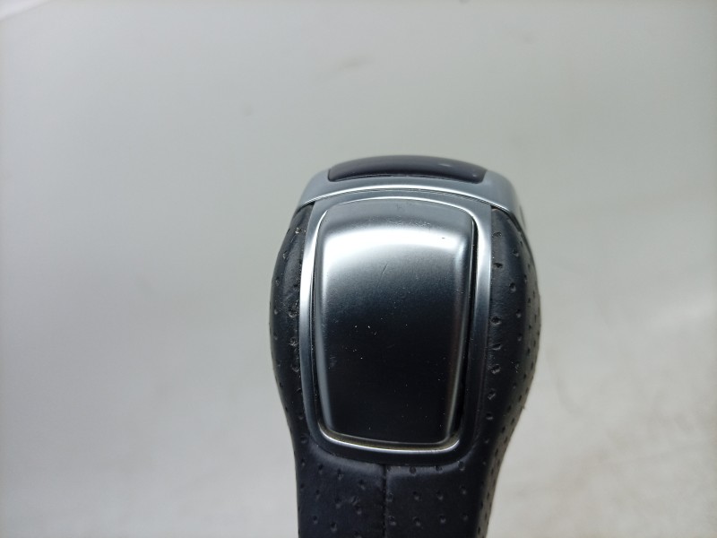 Recambio de pomo palanca cambio para audi q3 sportback (f3n) 35 tdi referencia OEM IAM  83B713139C 