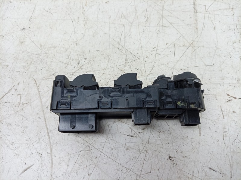 Recambio de mando elevalunas delantero izquierdo para opel crossland x / crossland (p17, p2qo) 1.2 (75) referencia OEM IAM  9678