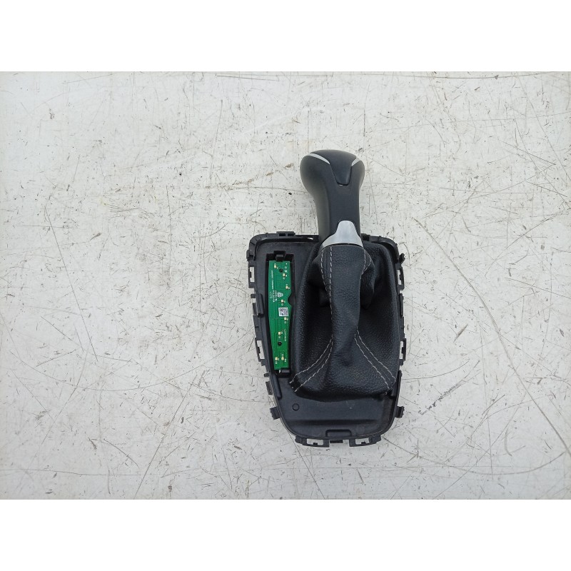 Recambio de pomo palanca cambio para opel crossland x / crossland (p17, p2qo) 1.2 (75) referencia OEM IAM 565537081 565537081 