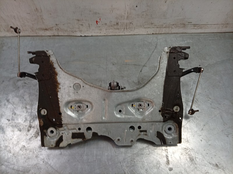Recambio de puente delantero para renault clio iv (bh_) 0.9 tce 90 referencia OEM IAM  544017239R 