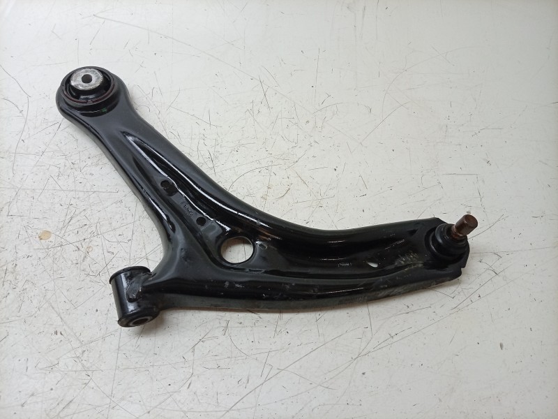 Recambio de brazo suspension inferior delantero izquierdo para ford transit courier b460 furgón/monospace 1.5 tdci referencia OE