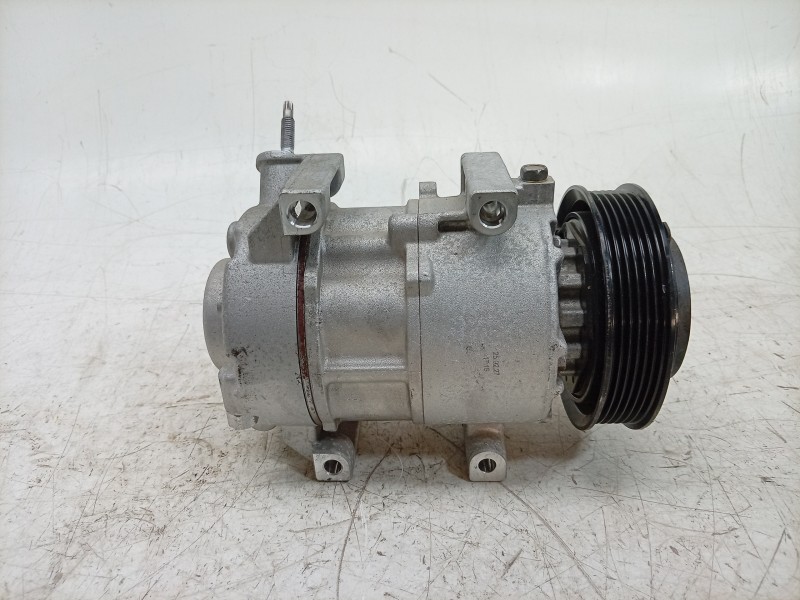 Recambio de compresor aire acondicionado para kg mobility rexton referencia OEM IAM  6721305611 