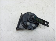 Recambio de claxon para kg mobility rexton referencia OEM IAM  8650036010  2