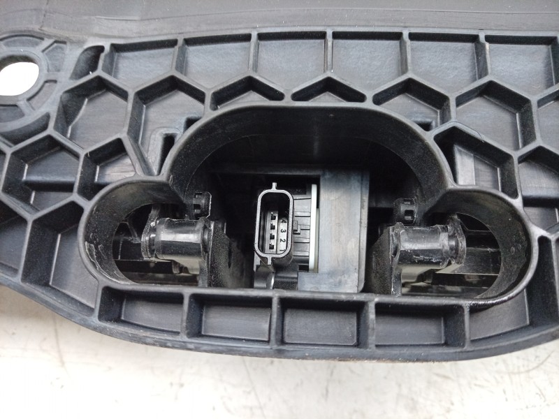 Recambio de canalizador de aire para nissan qashqai iii (j12) 1.5 vc-t referencia OEM IAM  21421HN11A 