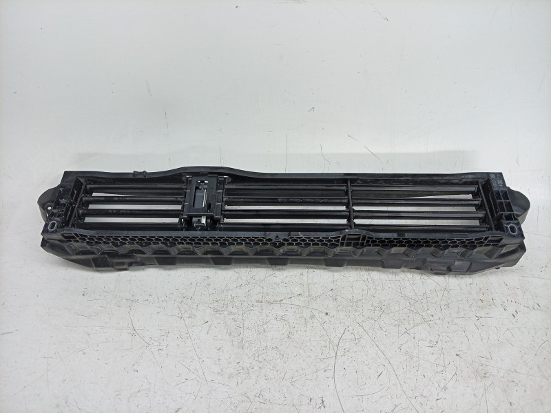 Recambio de canalizador de aire para nissan qashqai iii (j12) 1.5 vc-t referencia OEM IAM  21421HN11A 