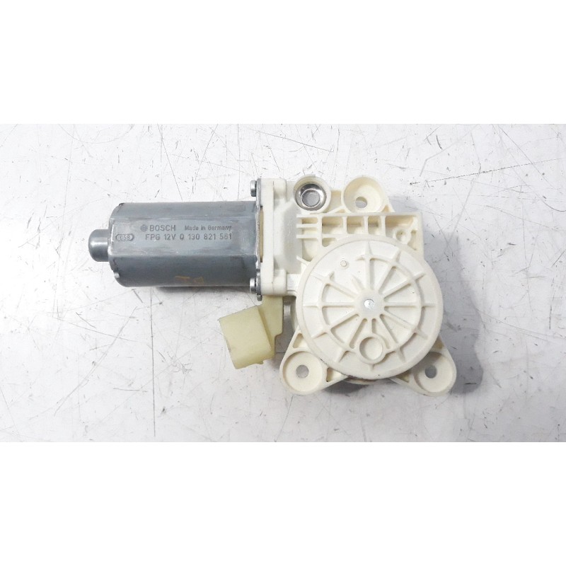 Recambio de motor elevalunas delantero izquierdo para mercedes-benz clase cl (w216) coupe 5.5 v8 cat referencia OEM IAM A1718201