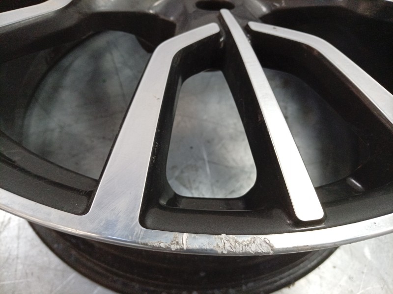 Recambio de llanta para maserati grecale gt mild hybrid q4 referencia OEM IAM  980182005 
